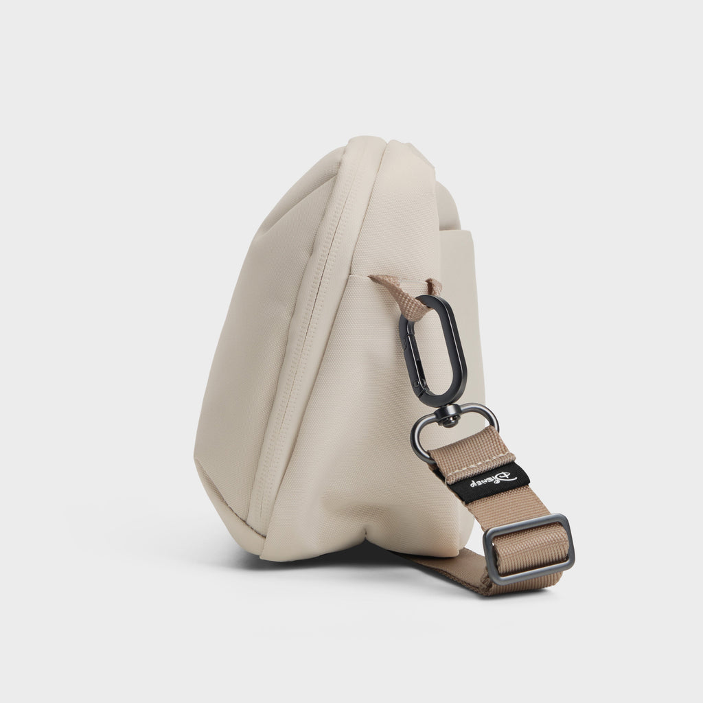 Disney | Orbitkey Travel Sling (3L) - Winnie The Pooh