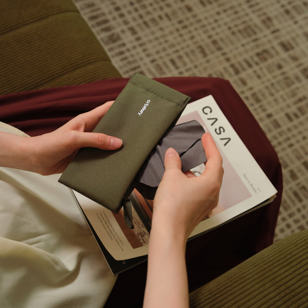 Clip-on Glasses Pouch