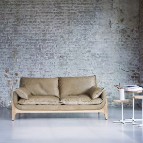 Cheyenne 2-seater sofa in solid oak and leather